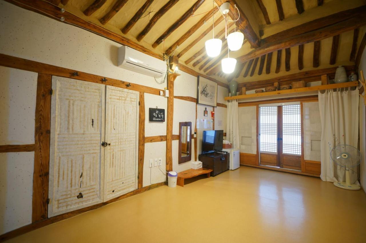 Hanok Madang Jeonju Esterno foto