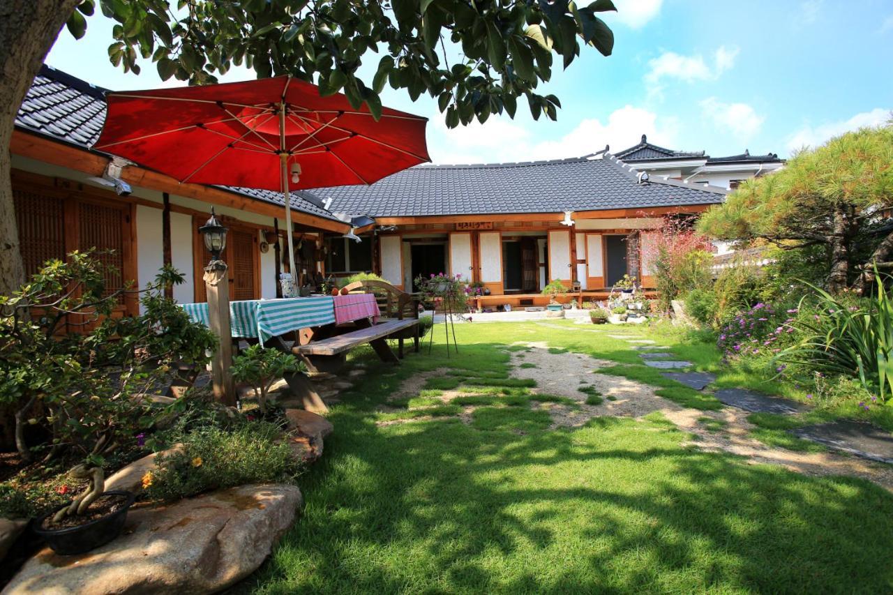 Hanok Madang Jeonju Esterno foto