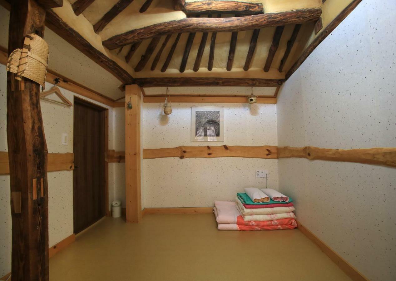 Hanok Madang Jeonju Esterno foto