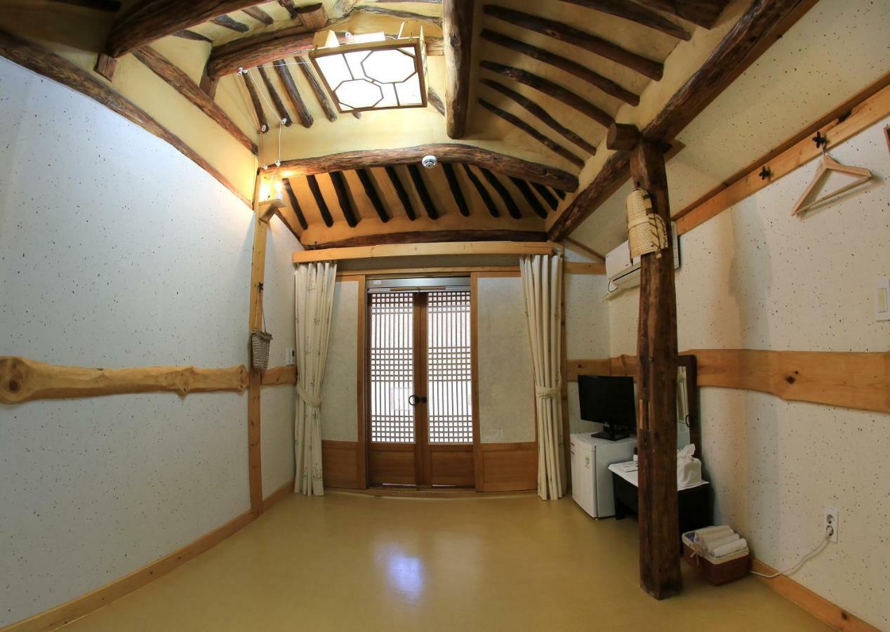 Hanok Madang Jeonju Esterno foto